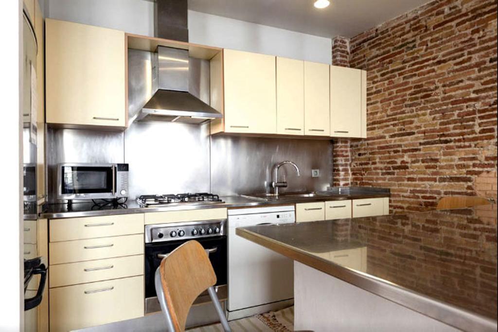 Bcn-Rentals Apartments In The Old Town Barcelona Room photo